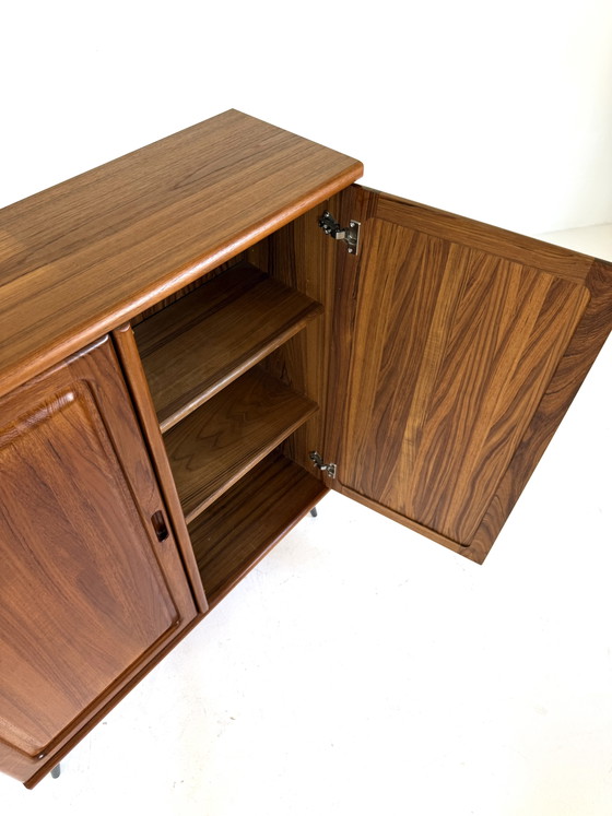 Image 1 of Credenza vintage in teak, Dyrlund '80