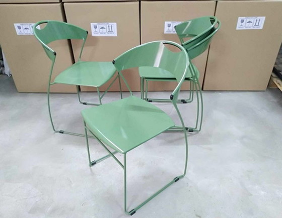 Image 1 of 4 authentieke Juliette-stoelen van Hannes Wettstein voor Baleri Italia