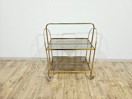 Desserte pliante Mid-Century Modern en laiton et verre acrylique nervuré, années 1960 – Brass (photo 3 of 17)