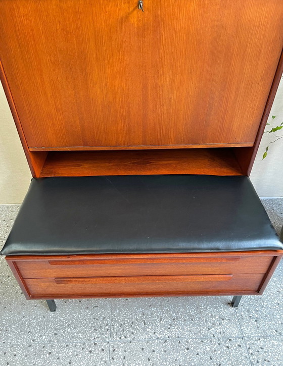 Image 1 of Buffet/armoire/meuble mural vintage