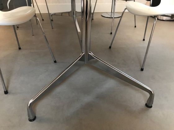 Vitra Eames Eettafel – Aluminium, lamine (photo 3 of 10)
