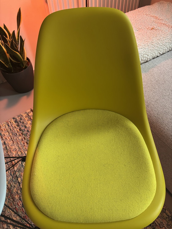 Image 1 of 4 X Vitra Eames DSR