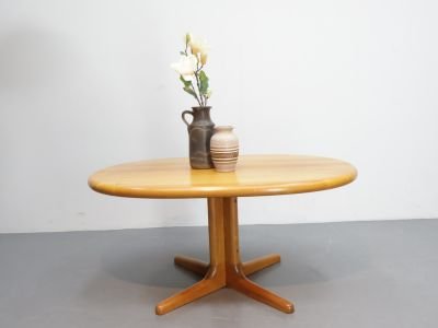 Vintage Coffee table / blond teak wood / oval / Glostrup Denmark (photo 5 of 5)