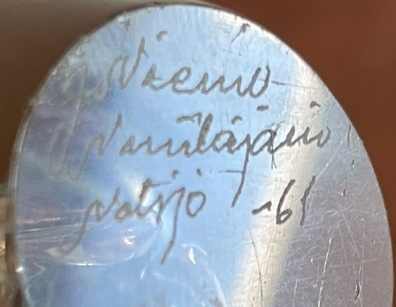 Image 1 of vintage Jaakko Niemi heart vase. Nuutajarvi Notsjo. Finnish glass. signed in 1961.