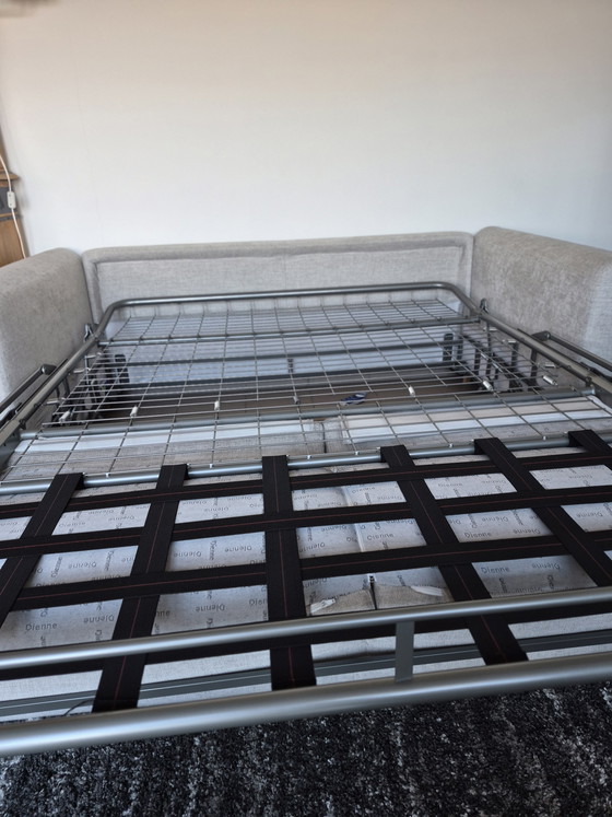 Image 1 of Hochwertiges italienisches Schlafsofa für 2 Personen, DIENNE