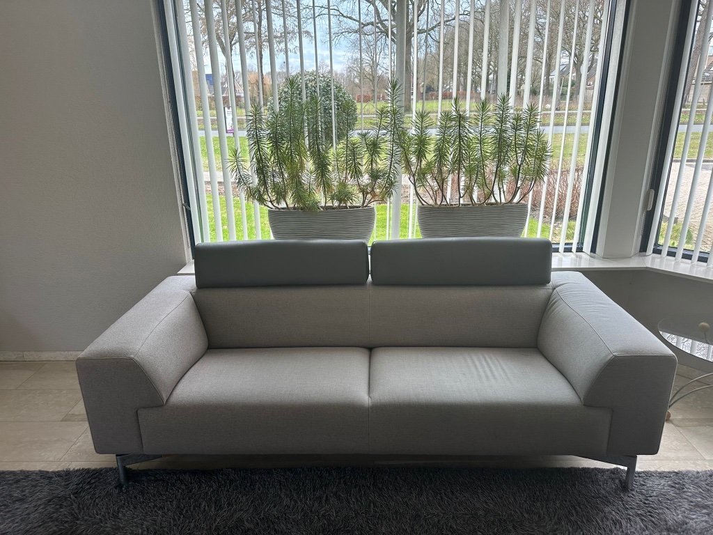 Canapé En Cuir Blanc Leolux 2,5 Places – Excellent état, Pieds Chromés L173/H84/P85