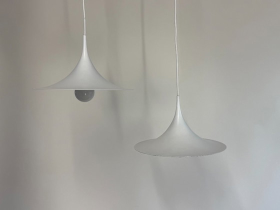 Image 1 of 2 lámparas colgantes con forma de sombrero de bruja de Fog and Morup