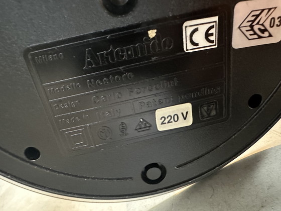 Image 1 of Vintage design ‘Nestore’ tafellampen - Artemide