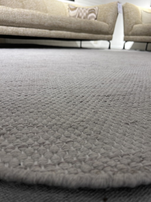 Montel Circular rug - 204x300