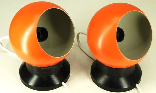 Lámparas de pared con imán de bola, Dinamarca, década de 1960. Juego de 2 piezas.