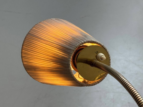 Image 1 of Lampada da terra di metà secolo con collo d'oca, anni '60