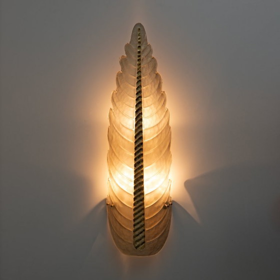 Image 1 of Coppia di applique in vetro di Murano giallo oro con grandi foglie, stile Mid-Century Modern