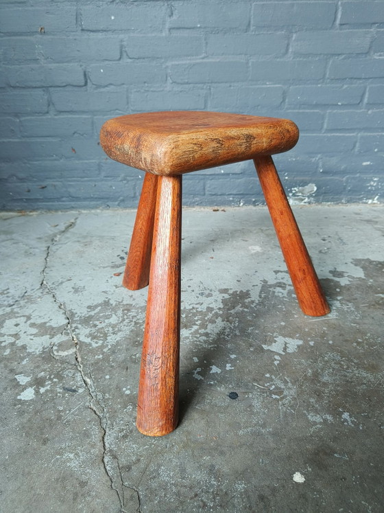Tabouret vintage en chêne des années 60 - tabouret dans le style de Perriand – Bois (photo 2 of 14)