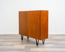 Teakhouten highboard met gecanneleerde deuren, jaren 60