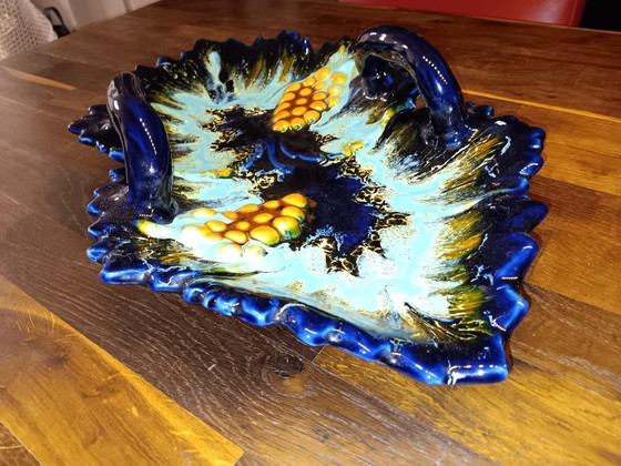 Image 1 of Ciotola (per la frutta) francese d'epoca a forma di foglia in ceramica di Vallauris