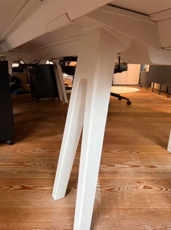 Image 1 of Vitra Joyn – Großer Schreibtisch – 6 m