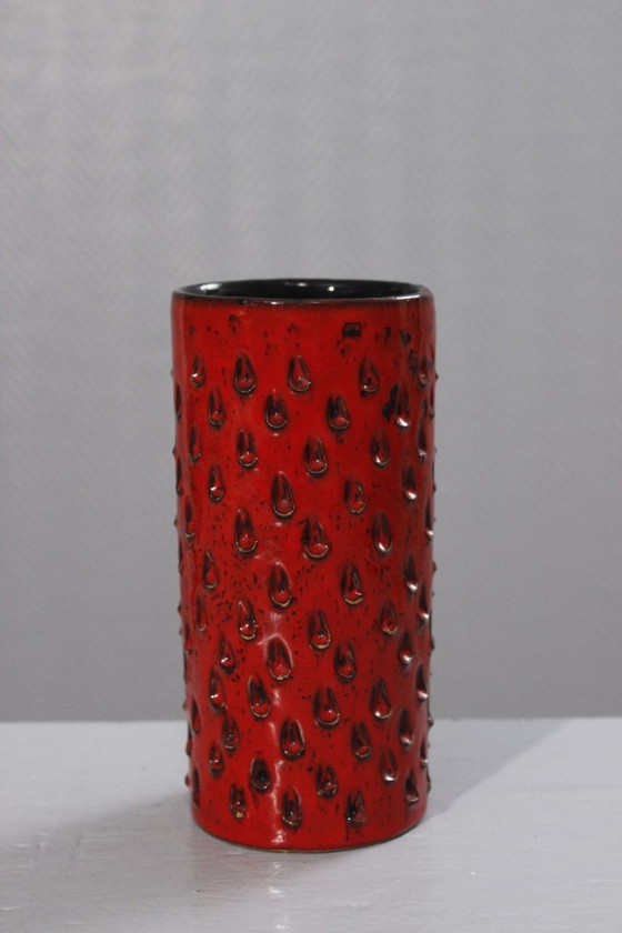 Image 1 of Vaso a cartiglio "Fragola" rosso e nero Fratelli Fanciullacci design Italia anni '50