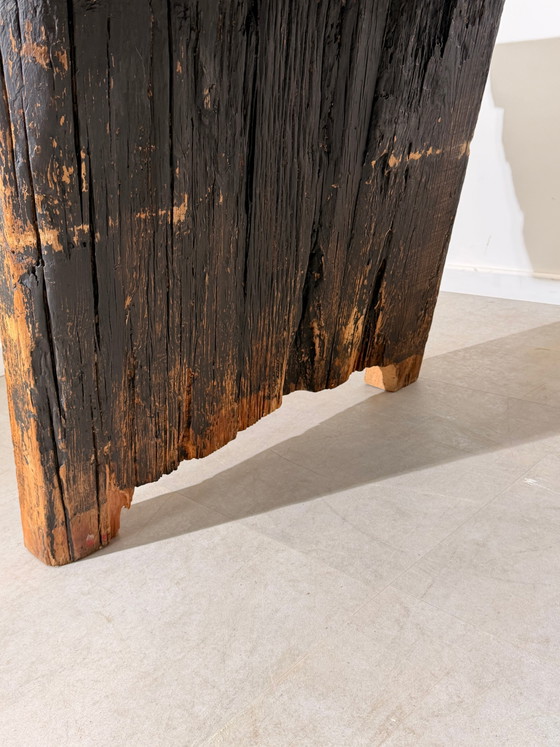 Large Rustic Brutalist Dining Table – Solid Wood – 240 cm (photo 6 of 6)