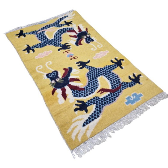 Alfombra china antigua con diseño de dragón – Motivo simbólico, 81 x 130 cm – Wool (photo 5 of 6)