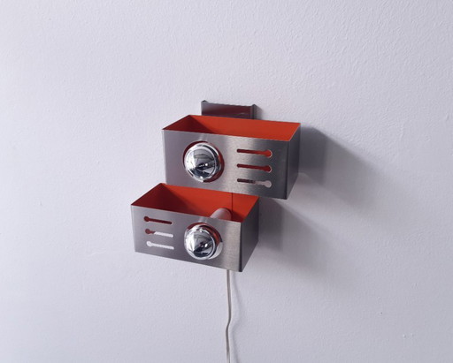 Space age zilver oranje vintage metalen wandlamp, 70s lamp
