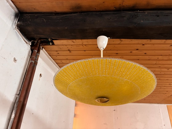 Vintage Mid-Century Glass Ceiling Light with White Rod (3 Light Points), DDR / Space Age, Metal, Gold (photo 4 of 6)