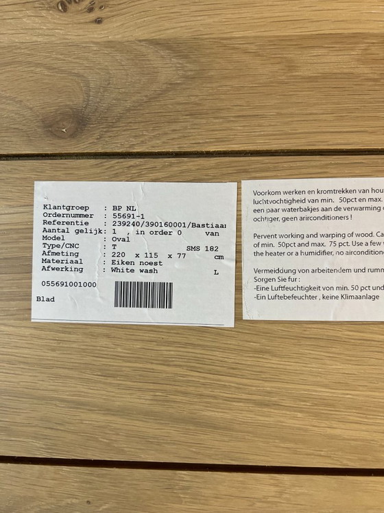 Image 1 of Eettafel Oval van Bert Plantagie-eiken white wash