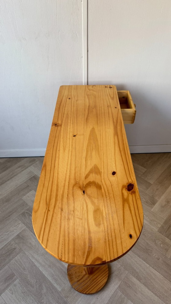 Image 1 of vintage bureau in grenen