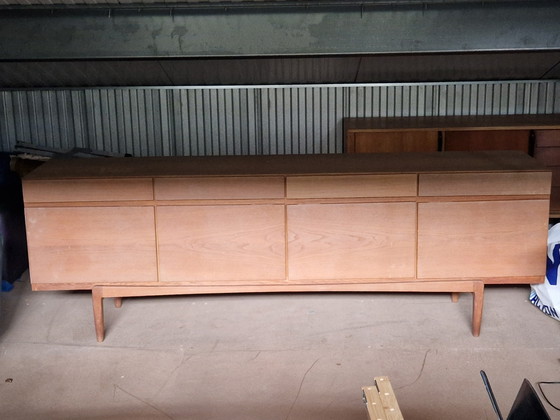 Image 1 of Aparador de teca IB Kofod Larsen Faarup mobelfabrik