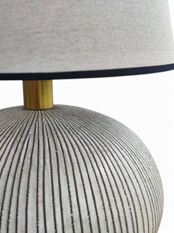 Grote Italiaanse keramische lamp uit de jaren 60 – Tafellampen, Ceramic, Textile (photo 6 of 9)