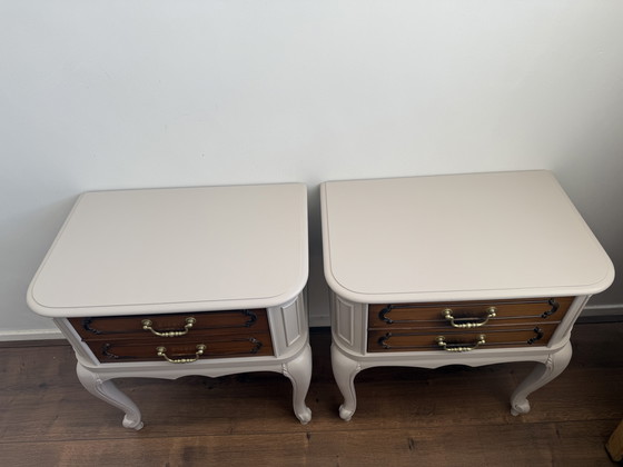 Image 1 of Juego de mesitas de noche francesas