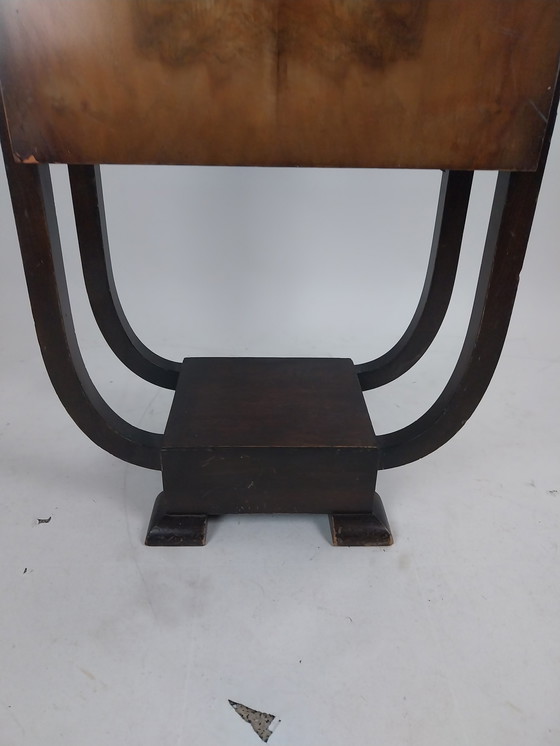 Image 1 of 1 mueble bar art déco de los años 30, chapa de nogal, 84 cm de alto.