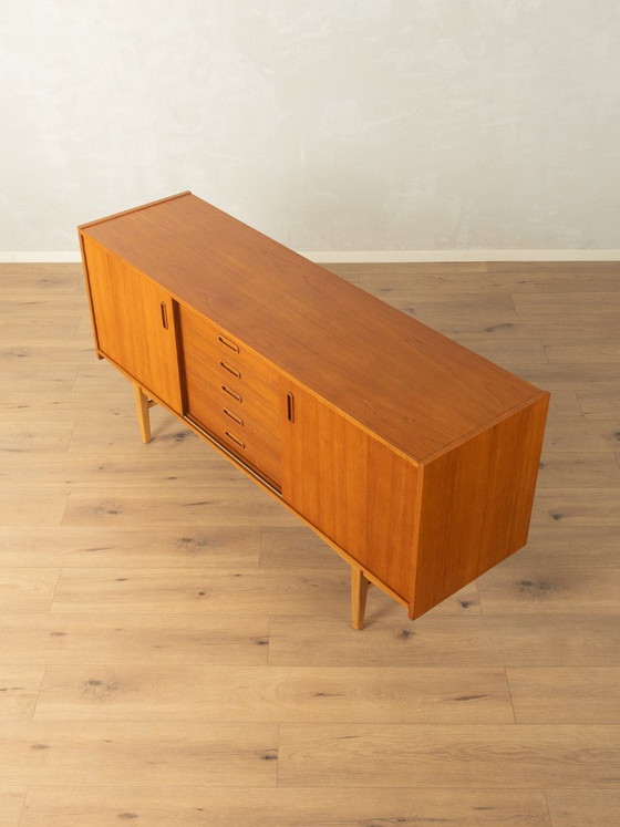 Mid-Century Sideboard aus den 1960er Jahren – Holz (photo 5 of 9)