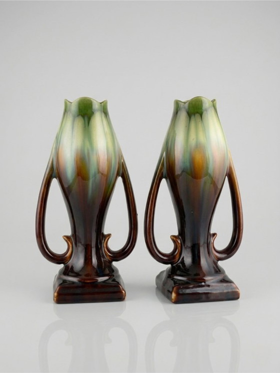 Image 1 of Par de jarrones Art Déco – Cerámica Thulin (atribuida) – Bélgica – Esmalte flameado – 29 cm