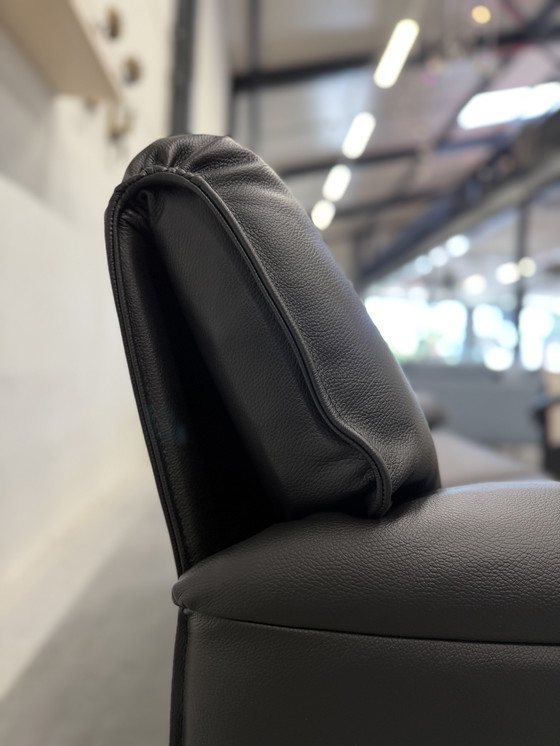 Image 1 of Leolux Bora Beta Sofa 2.5-Seater Black Leather