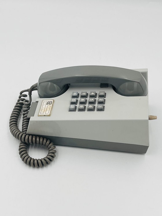 Image 1 of 80s Belgian telephone