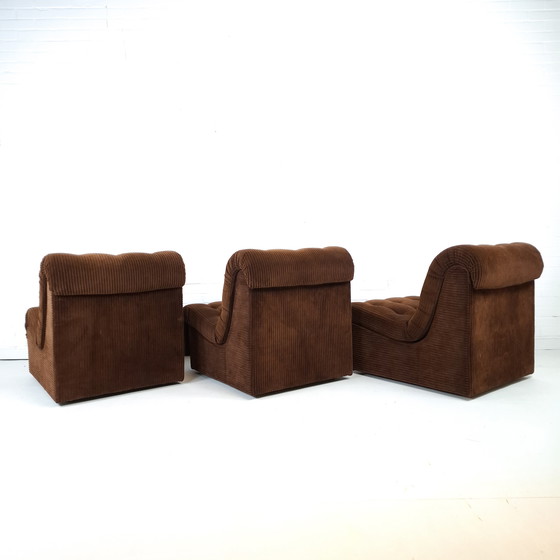 Image 1 of Divano modulare vintage a 3 sezioni, velluto a coste marrone capitonné, anni '70, design moderno di metà secolo