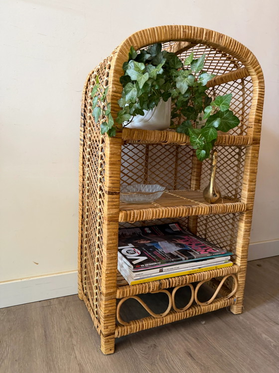 Gebogen rotan kast – Buffetkasten, Rattan, Vintage (photo 3 of 7)