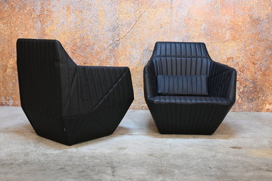 Image 1 of Nouveaux fauteuils Facet Ligne Rose, revêtus de cuir noir exclusif