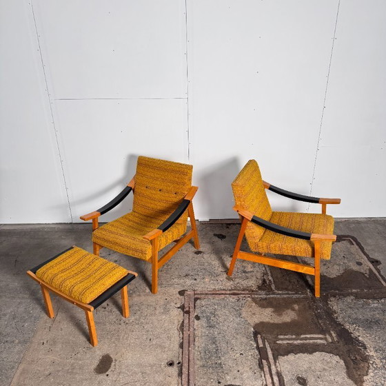 Image 1 of Coppia di poltrone con pouf di László Heczendorfer, anni '60 — Design ungherese