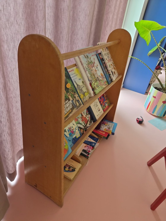 Image 1 of Educo vintage boekenkast 