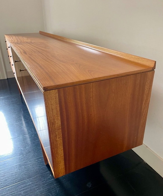 Image 1 of Buffet « Hamilton » de Robert Heritage pour Archie Shine – 1957