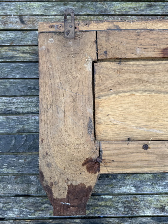 Image 1 of Porte-manteau de l'école d'Amsterdam | vers 1920 | Chêne massif | Une pièce qui attire tous les regards