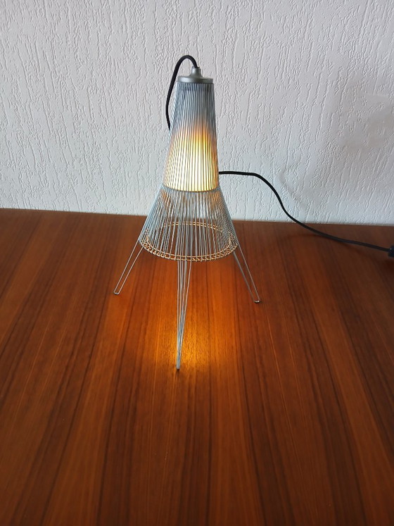 Image 1 of Lampe de table A Cote de Schema par Ségolène Aebi-Faye