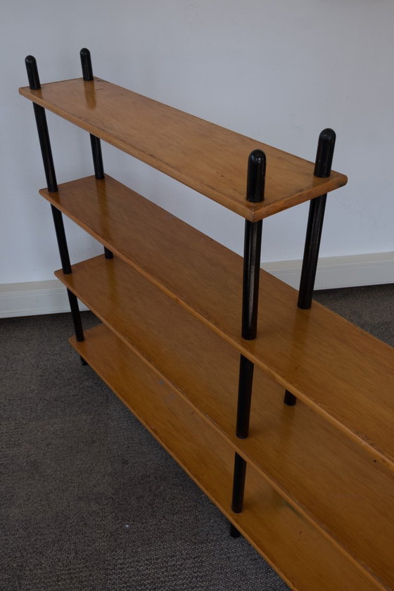Stickschrank aus den 1960er Jahren, Willem Lutjens für Gouda Den Boer – Bücherregale, Wood (photo 12 of 12)