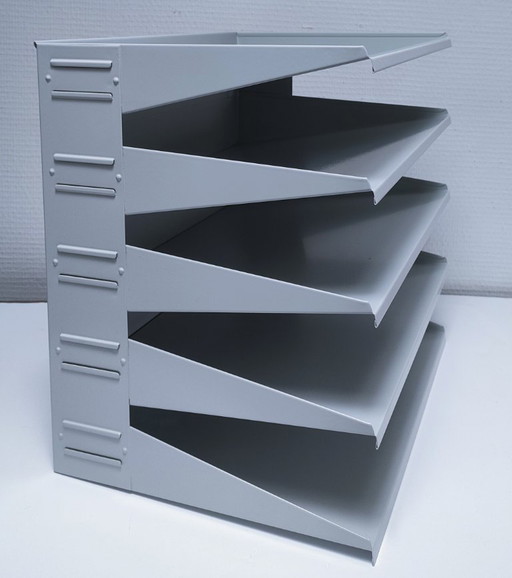 Design gelakt metalen wandrek