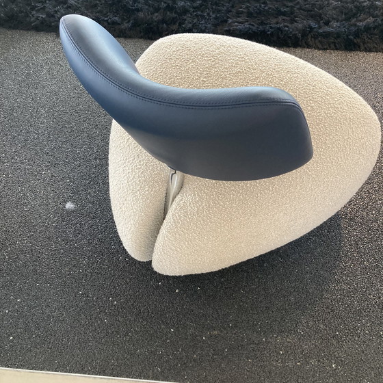 Image 1 of Leolux Pallone Pa armchair