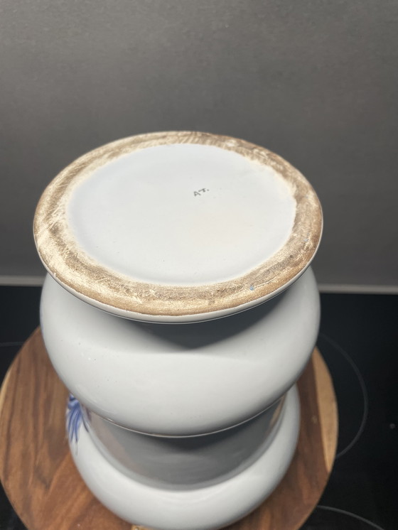 Image 1 of Delft blue apothecary jar with lid