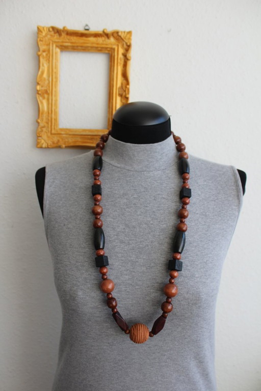 Lange ketting van natuurlijke houten kralen, bruin, handgemaakt, uniek stuk
