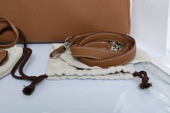 Hermes, Bolso Kelly 28 Retourne de oro – Hermès, Bolsos de mano, Lambskin (photo 10 of 15)