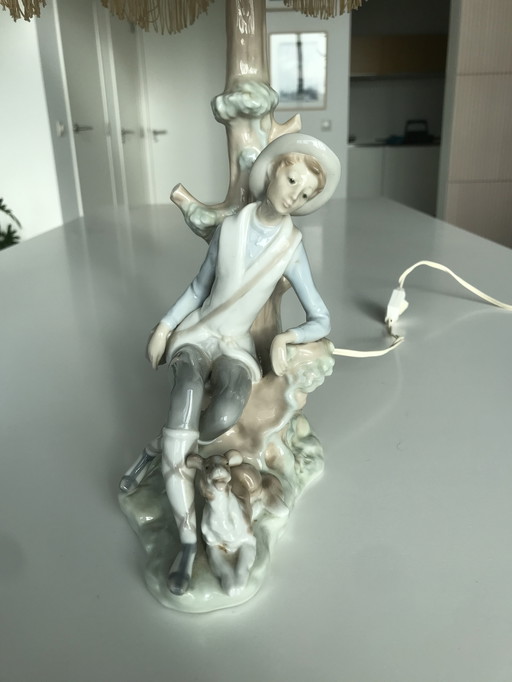 Lladro porseleinen lamp met zijden kap